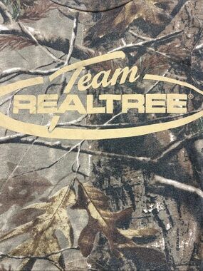 Men team realtree large L 100% cotton short sleeve camouflage shirt z18